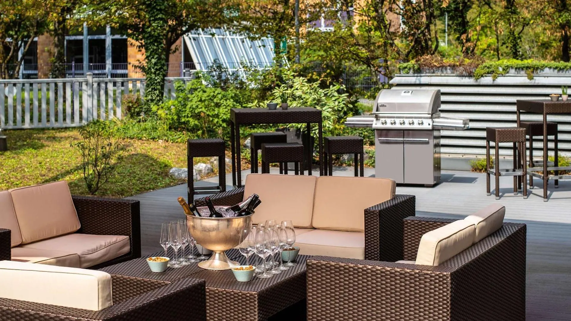 Pullman Stuttgart Fontana Hotel 4*,