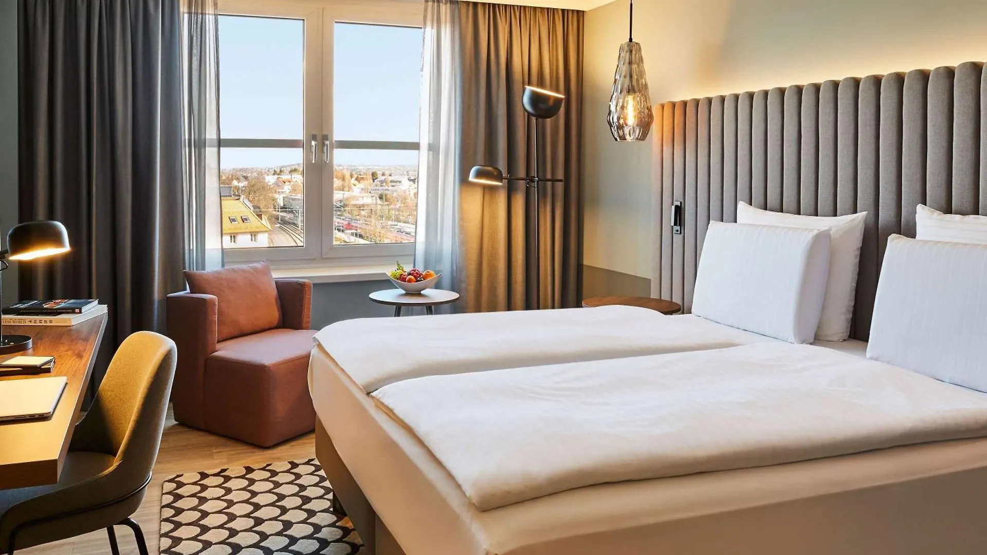 Hotel Pullman Stuttgart Fontana 4*,  Deutschland